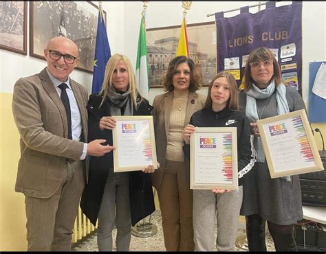 A Francofonte I Lions Di Lentini Hanno Premiato Il Poster Per La Pace