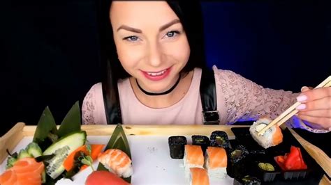 АСМР СУШИ РОЛЛЫ 🍣 ЛОСОСЬ ИТИНГ 🍤 МУКБАНГ Asmr Sushi Rolls Salmon