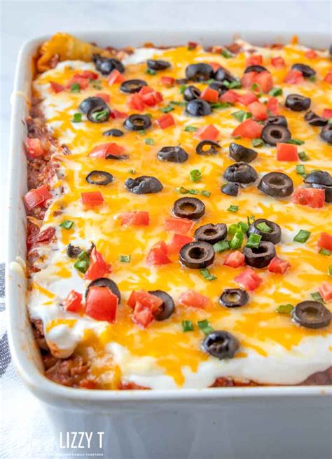 Mexican Lasagna Recipe With Noodles And Beef Tastes Of Lizzy T Receitas Receitas De