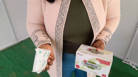 Biodegradable Sanitary Pads एगर वसट स तयर कय बयडगरडबल