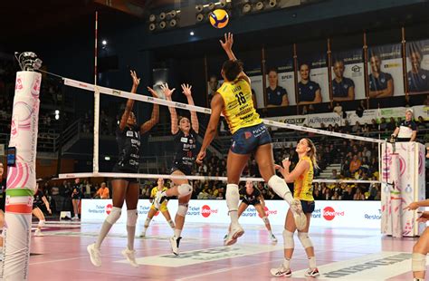 Troppo Forte La Prosecco Doc Imoco Per Una Bergamo Spuntata Volley News