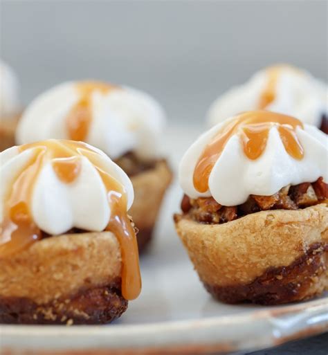 30 Delightful Mini Christmas Dessert Recipes Purewow