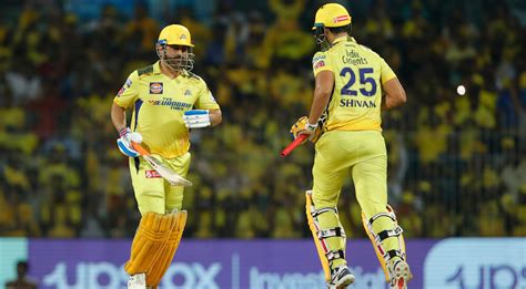 Today S Ipl Match Csk V Dc Live Score Updated Scorecard Xis