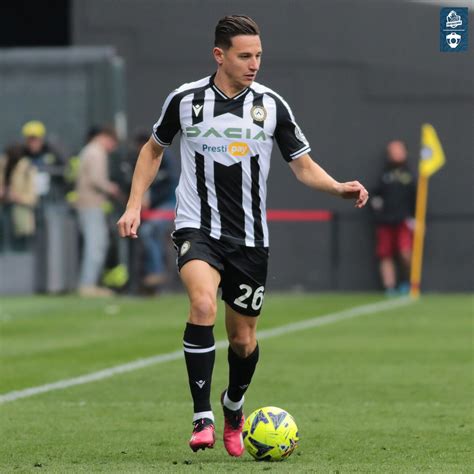 Footballogue On Twitter Florian Thauvin 30 Ans Discute Actuellement