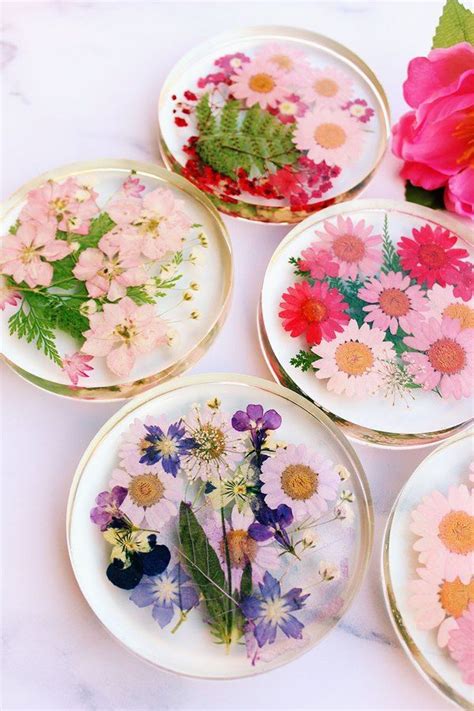 How To Preserve Flowers In Resin Dried Flowers Diy Pressed Flowers Diy Diy Resin Coasters