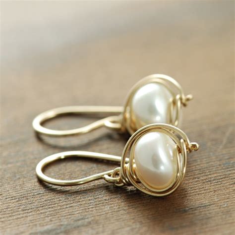 Pearl Gold Dangle Earrings Bridal Jewelry 14k Gold Fill - Etsy