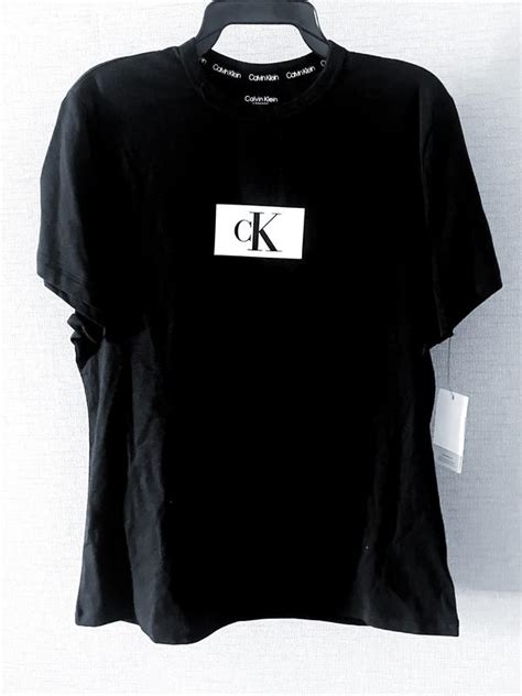 Оригінал футболка calvin klein — ціна 1350 грн у каталозі Футболки ...