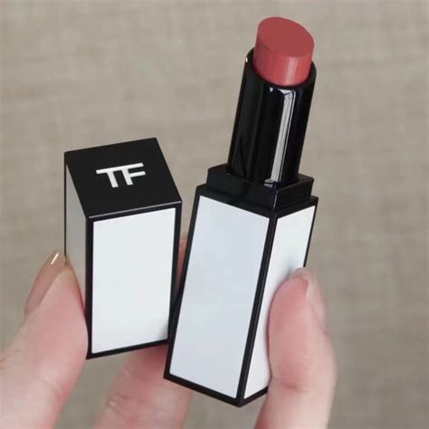 Mua Son Tom Ford lip color Satin và Matte dòng Limited 2022 HOT nhất