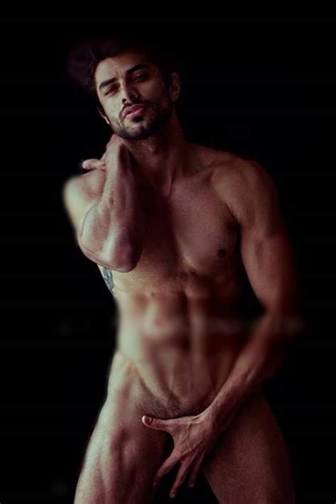 Renan Oliveira Nude Ex Bbb Pelado Em Fotos Excitantes Xvideos Gay