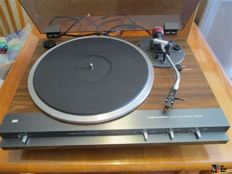 Realistic Lab Quartz Lock Direct Drive Turntable Full Automatic