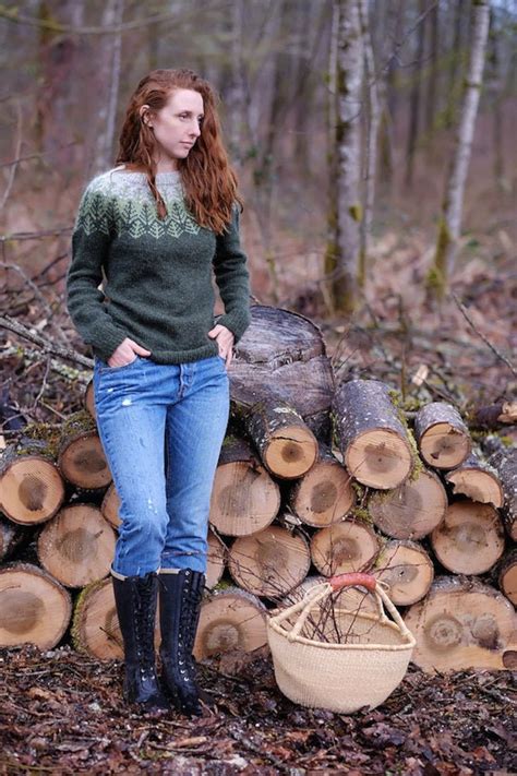 Green Lopapeysa Or Lopi Sweater In Icelandic Wool Etsy