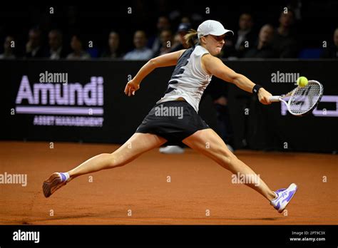 IGA Swiatek POL Action Backhand Porsche Tennis Grand Prix Porsche