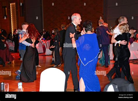 Tanzpaare Beim Presseball Berlin Im Titanic Chaussee Hotel Berlin