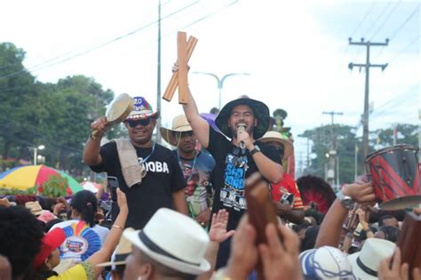 Celebra Es De S O Pedro E S O Mar Al Encantam A Capital Maranhense