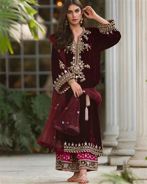 Misha Lakhani Fw 16 Velvet Collection Absolutely Stunning Pakistani