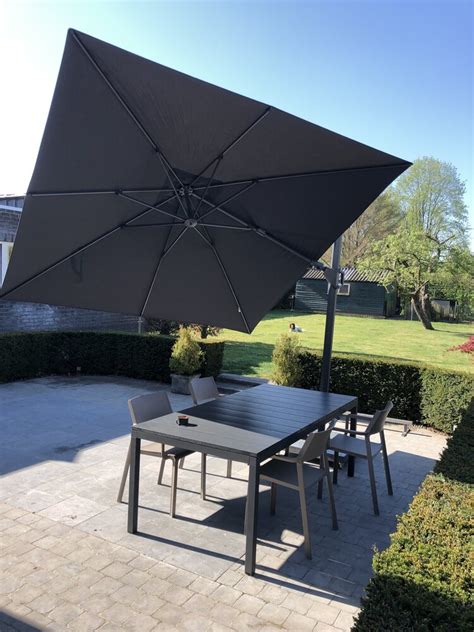 Challenger T Premium Zweefparasol X Cm Faded Black Avh Outdoor