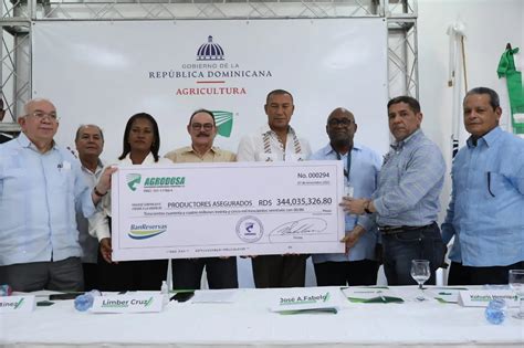 Agricultura Entrega RD 344 Millones A Productores Afectados Por Fiona