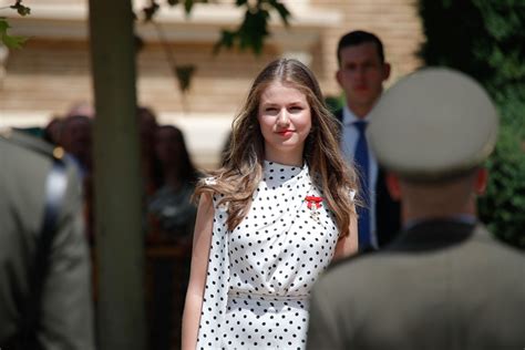 As Ser La Vida De La Princesa Leonor En La Academia Militar