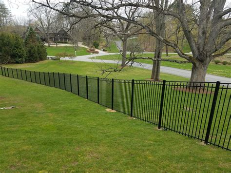 3 Rail Aluminum Fences Robust And Elegant Fencing In Putnam