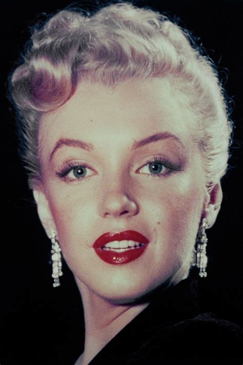 Marilyn Monroes Most Glamorous Moments Marilyn Monroe Photos Golden