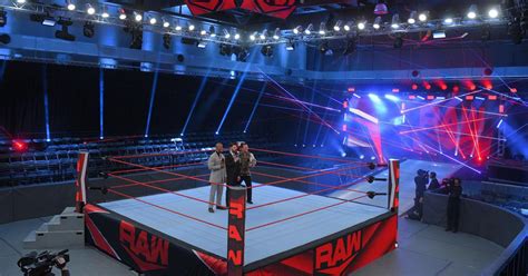 Raw Smackdown Moved To The Wwe Performance Center Cageside Seats