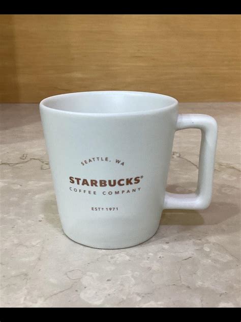 Starbucks星巴克小馬克杯 家具及居家用品 廚具和餐具 水杯、水壺在旋轉拍賣