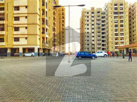 3 Bed Dd Servant Quarter Flat Available For Rent Saima Jinnah Avenue