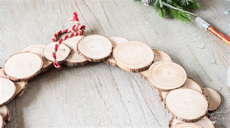 How To Make An Easy Diy Wood Slice Holiday Wreath Jenna Kate At Home