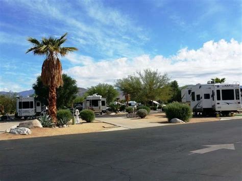 the-springs-at-borrego-rv-resort-08 | Campground Views