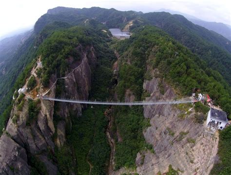 Chinese Skywalk World’s Longest Glass Bridge Spans Two Cliffs Urbanist