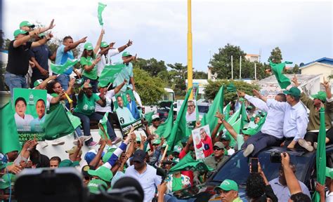 Leonel Recorre Municipios De La Regi N Este En Apoyo A Candidatos De La