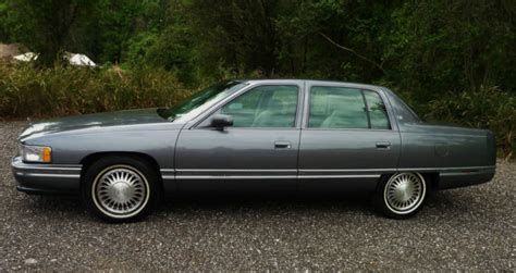 1994 Cadillac Deville Base Sedan 4 Door 49l No Reserve For Sale