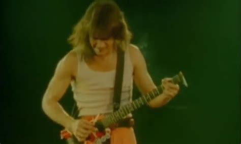 The 10 Greatest Steinberger Moments | Guitar World