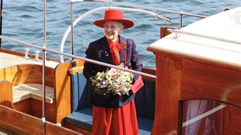 La reine Margrethe II lance la saison des croisières estivales à bord