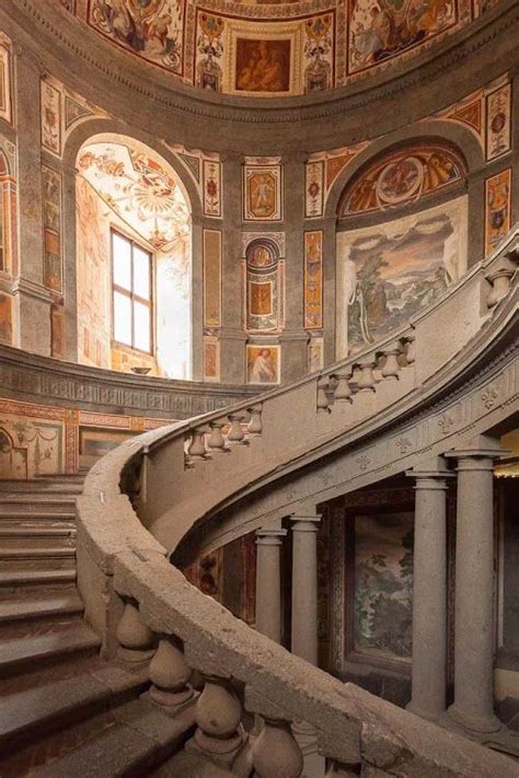 Villa Farnese Interior