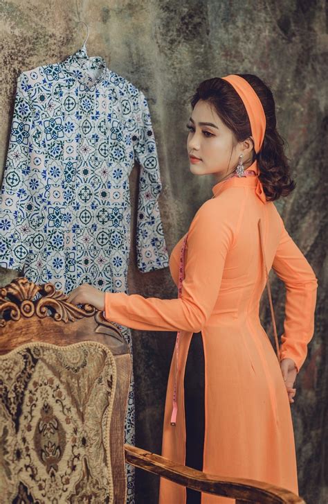 Vietnamese Long Dress Áo Dài Dép