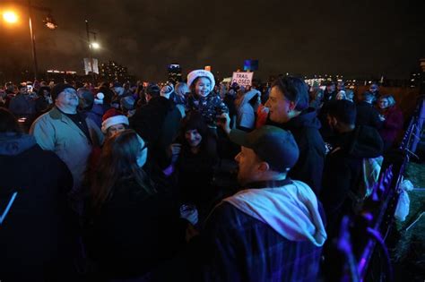 Genesee Brewery Keg Tree Lighting 2023 Rochester Toasts The Holidays