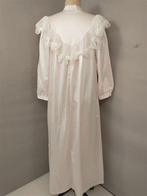 Feminine Pink Nightgown Wide Lace Long Sleeve Floor L Gem