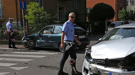 Ho Rischiato Di Morire In Via Casoni Penso Di Fare Causa Al Comune