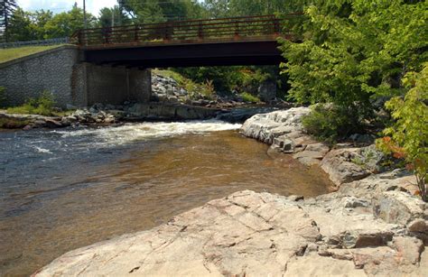 Interstate 87: The Adirondack Northway: Schroon Lake