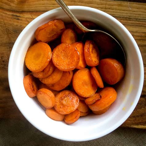 Caramelized Honey Glazed Carrots - Clean Eating with kids