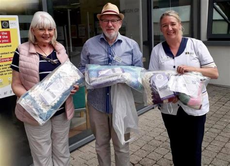 Tipperary Town Knit And Natter Group Make A Difference For Cancer