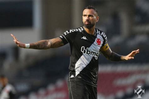 Leandro Castan dá adeus ao Vasco O final não foi como sonhei MH Vasco