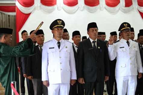 Bupati Pakpak Bharat Lantik 35 Pejabat Tinggi Pratama Camat Pejabat