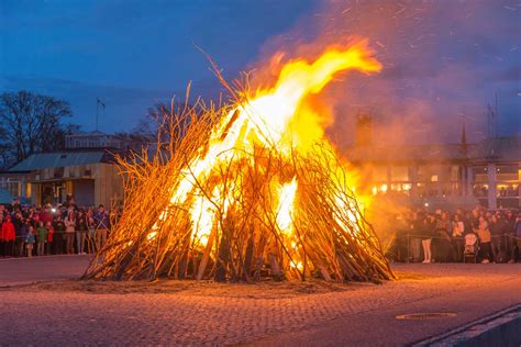 Valborg BonamyYahya