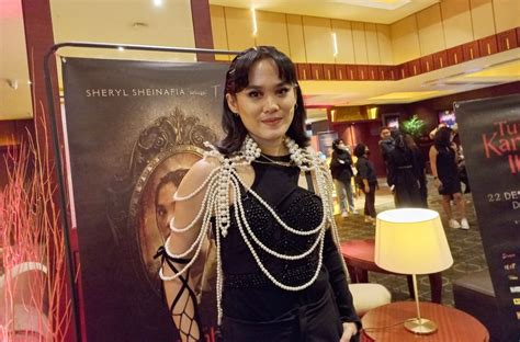 Kelumpuhan Yang Sempat Dialami Membantu Sheryl Sheinafia Di Tumbal