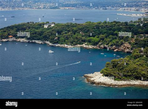 Península de antibes hi res stock photography and images Alamy