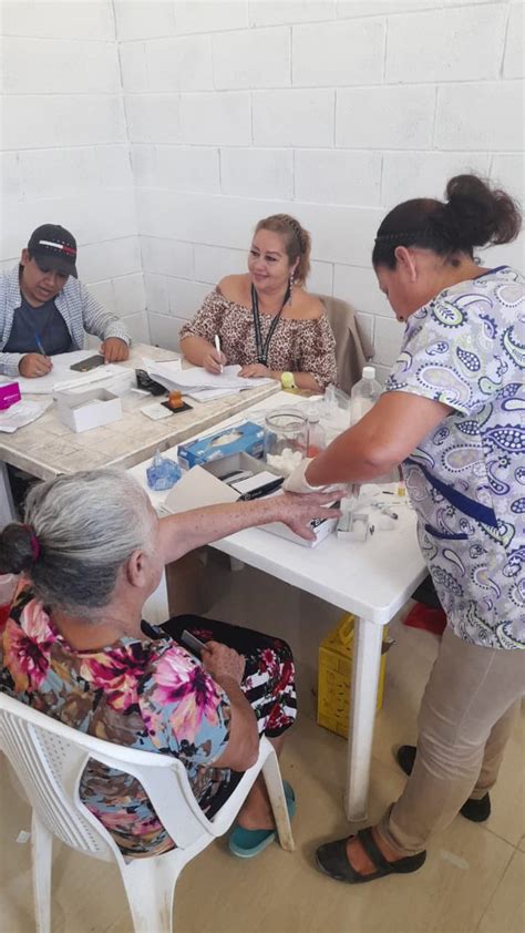 Ministerio de Salud Pública on Twitter Habitantes de la comunidad