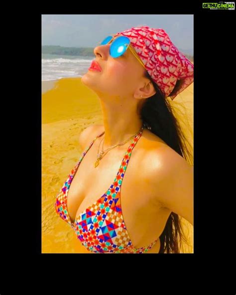 Actress Ameesha Patel Instagram Photos And Posts July 2021 Gethu Cinema