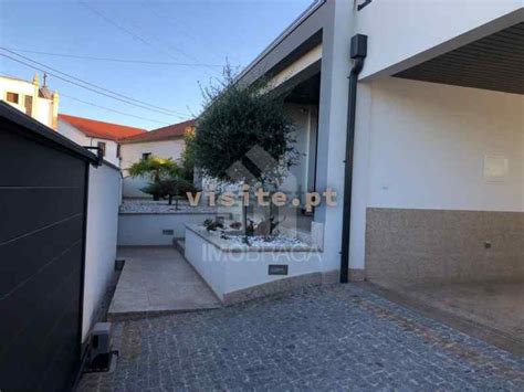 Casa ou moradia à venda em Real Dume Semelhe Braga Visite